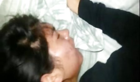 من می خواهم برای قرار سکس با مادر زن جدید دادن هر دو پا در چهره من